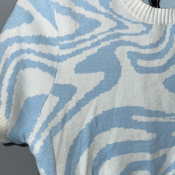 Forever 21 knit Star blue and white Cardigan Short Sleeve - Picture 2 of 4